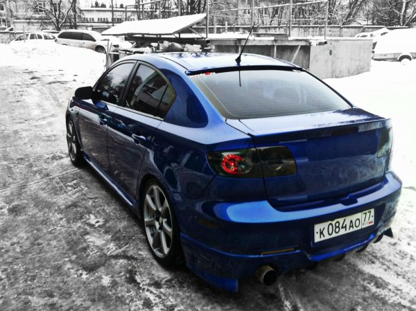 Mazda 3 202 л.с. Blue Curacao