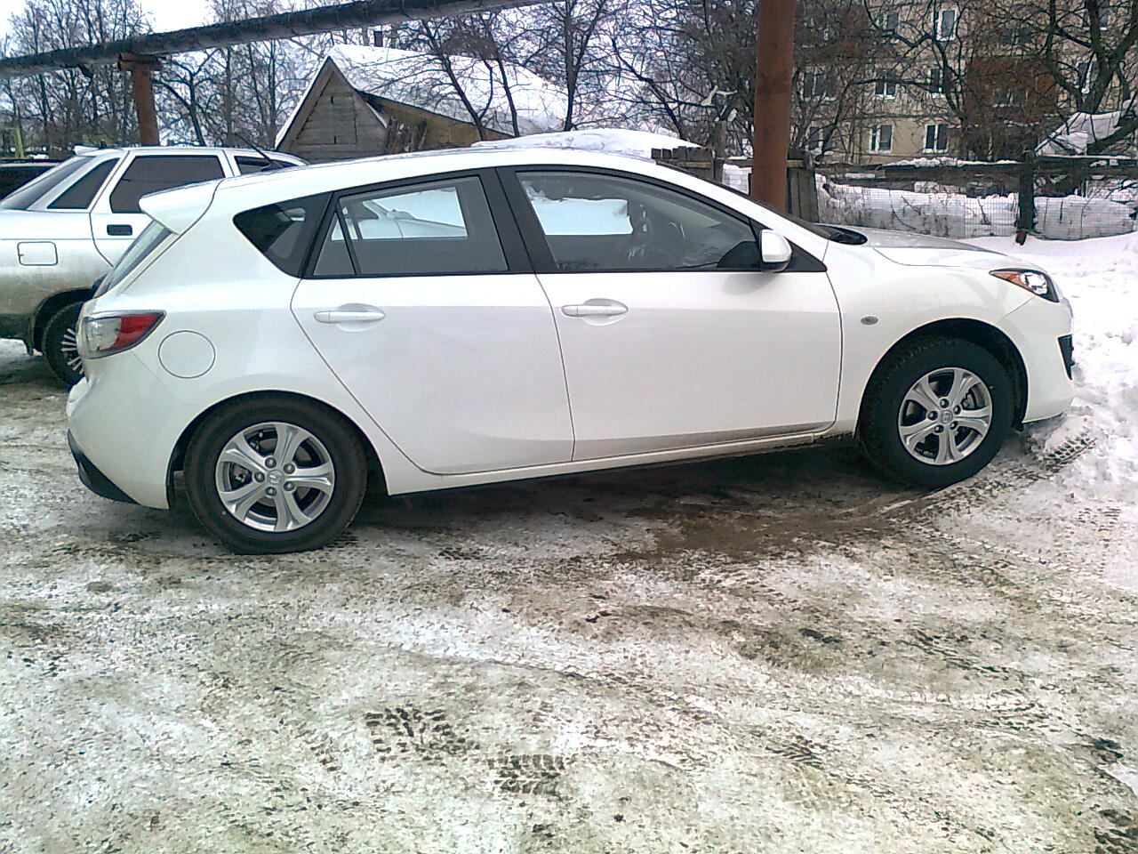 Все вопросы про открывание и закрывание багажника - MAZDA 3 ::: BK  (2003-2009), BL (2009-2013), BM (2013-н.в.) - Первый официальный Мазда клуб  России