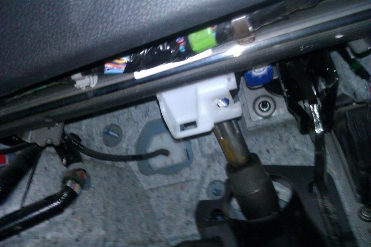 Подсветка пространства для ног Mazda 6 седан III GJ